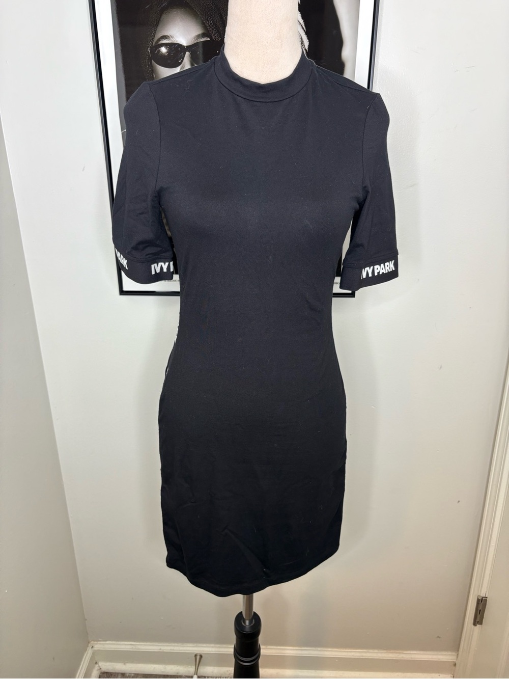 IVY PARK Black Short-Sleeve Mock Neck Bodycon Mini Dress